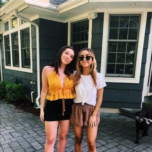 Meet your Posher, Samantha